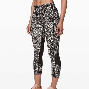 Pace Rival Floral Mesh Capri 22”